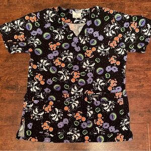 Halloween print scrub top